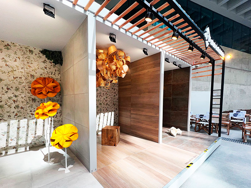 stands_ceramicasanlorenzo_casa-living2023_01